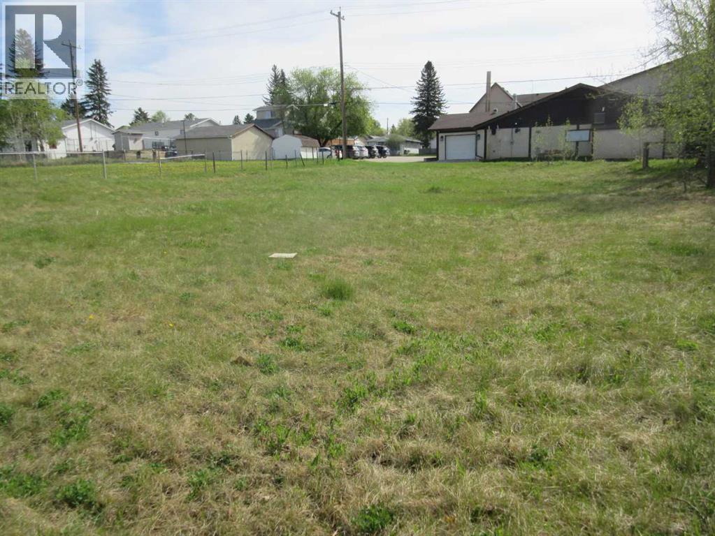 49 Street Property Photo 5