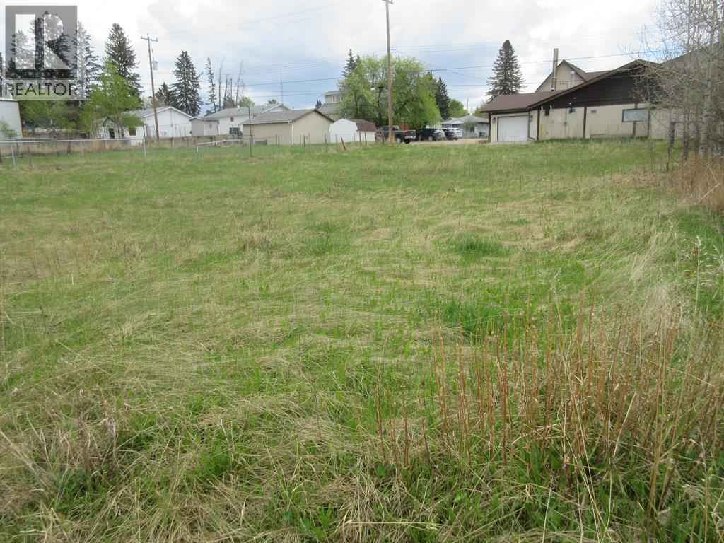 49 Street Property Photo 7