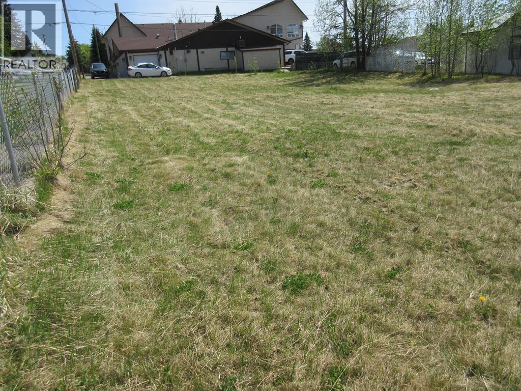 49 Street Property Photo 9