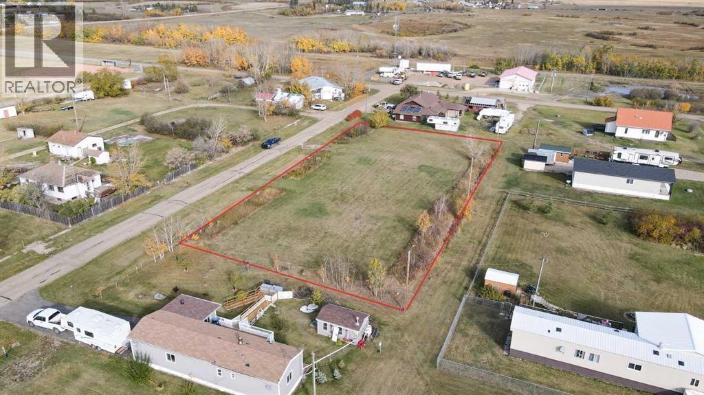 204 2nd Street Property Photo 3
