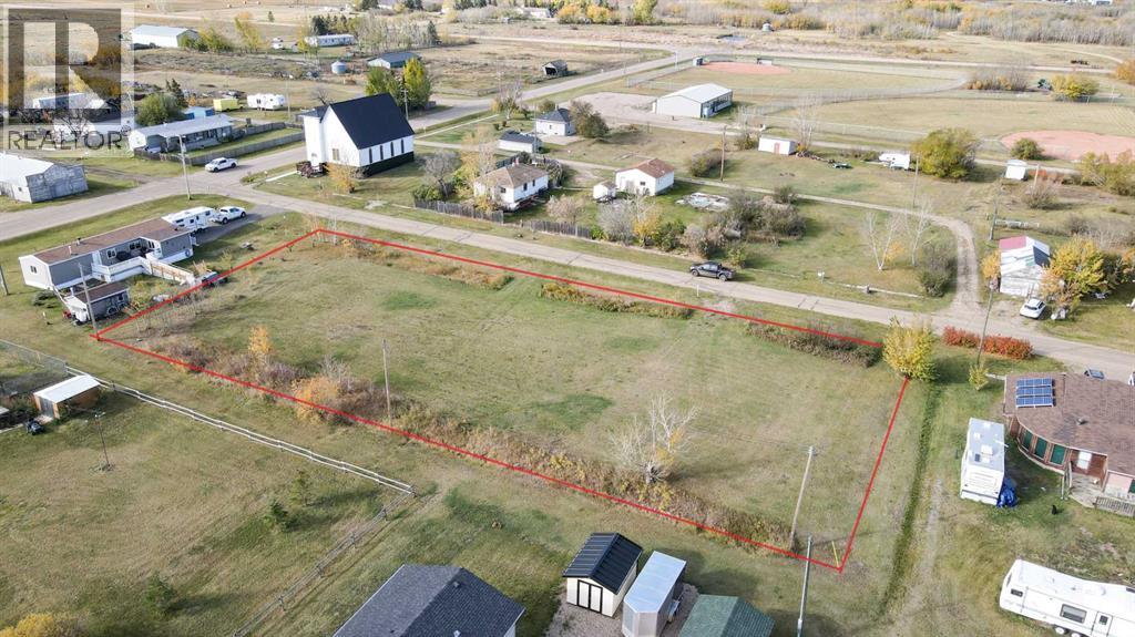 204 2nd Street Property Photo 4
