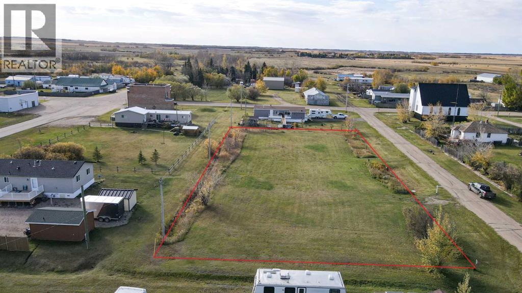 204 2nd Street Property Photo 11
