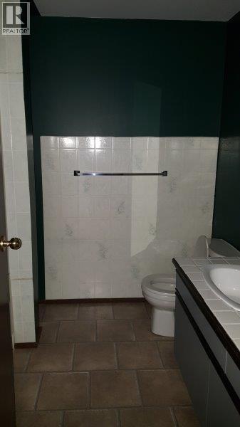 104, 8530 99 Avenue Property Photo 5