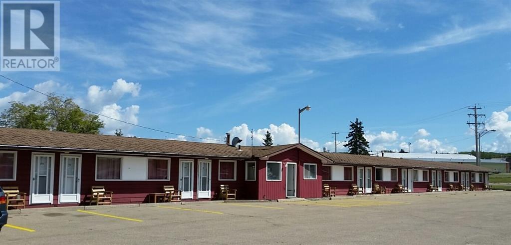 5101 Railway Avenue Property Photo 8