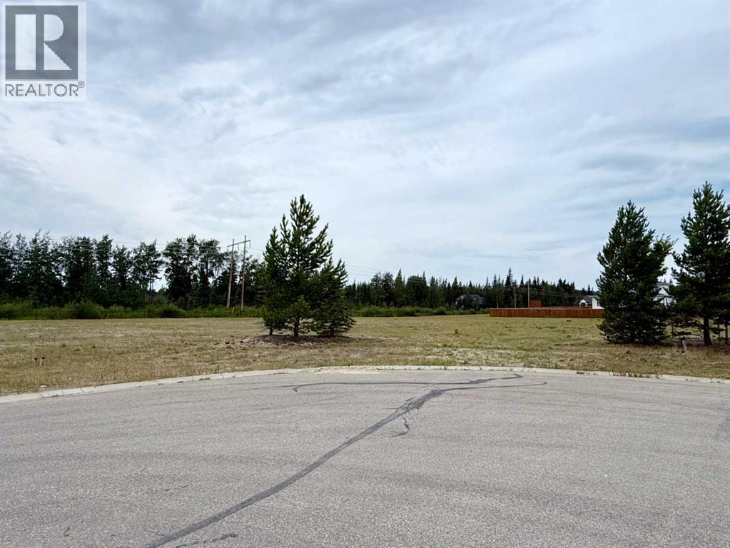 7956 Creekside Drive Property Photo 1