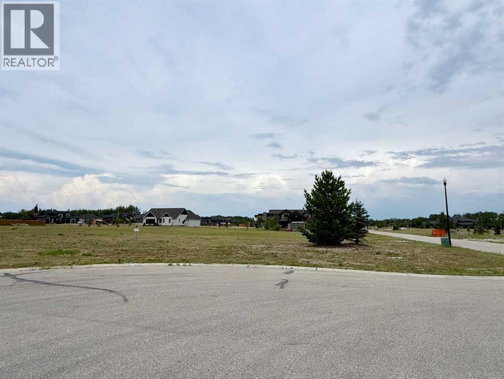 7948 Creekside Drive Property Photo 1