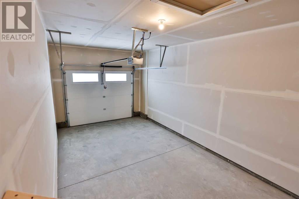 3, 14 Riverford Close W Property Photo 18