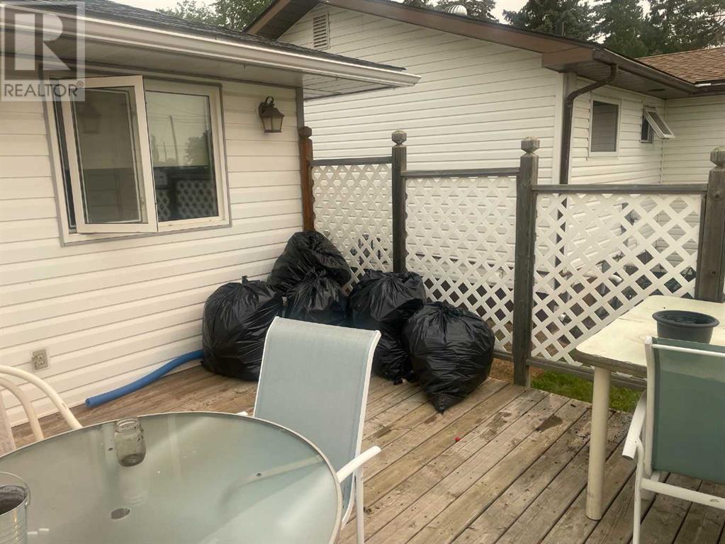 121 2 Avenue Property Photo 25