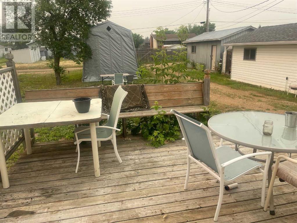 121 2 Avenue Property Photo 26