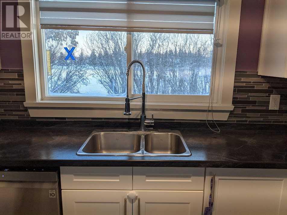 4507 River Road Property Photo 8