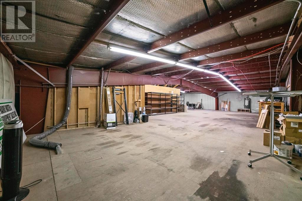 4707 39 Street Property Photo 19