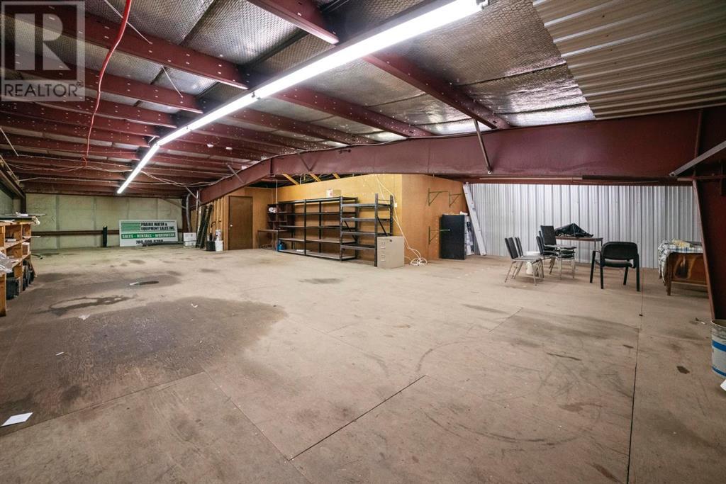 4707 39 Street Property Photo 21