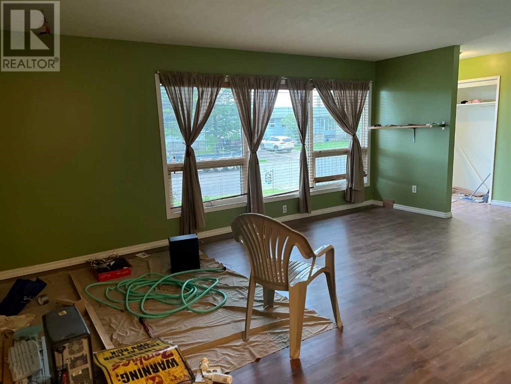 600 6 Avenue Property Photo 8