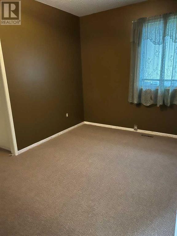600 6 Avenue Property Photo 9