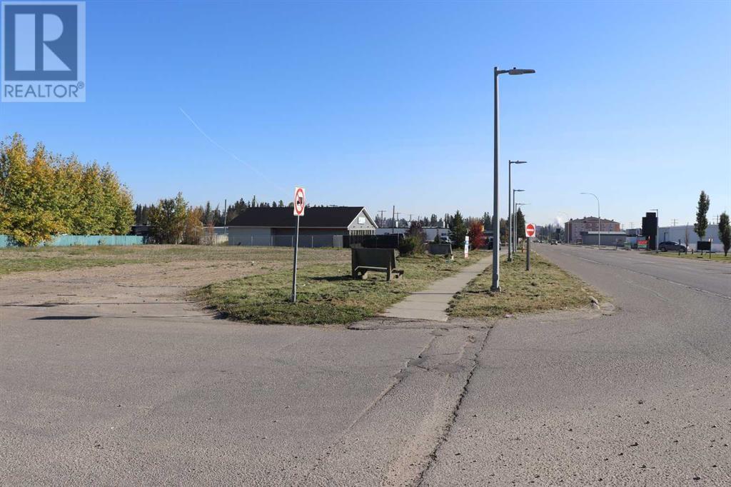 5720 4 Avenue Highway 16 W Property Photo 8