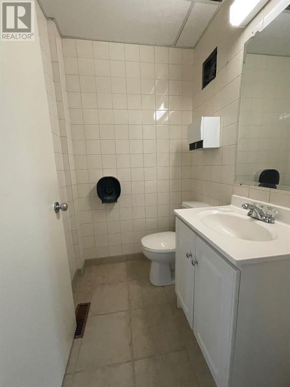 4120 53 Avenue Property Photo 10