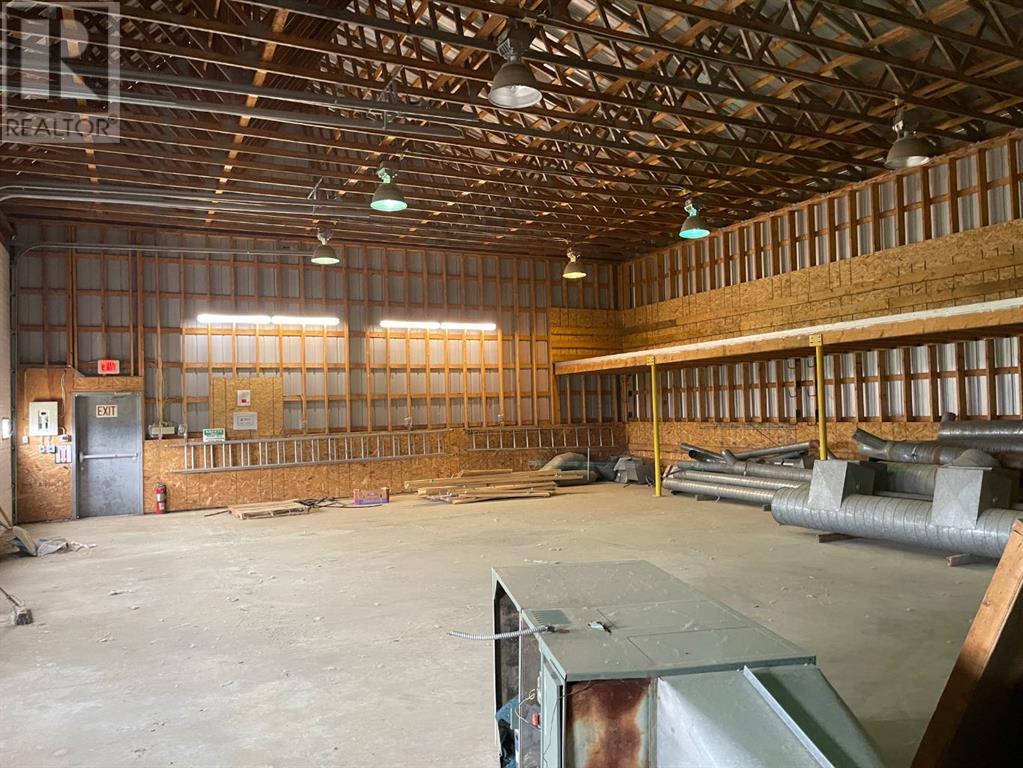 4120 53 Avenue Property Photo 26