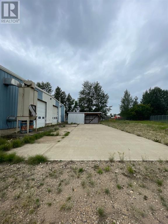 4120 53 Avenue Property Photo 29