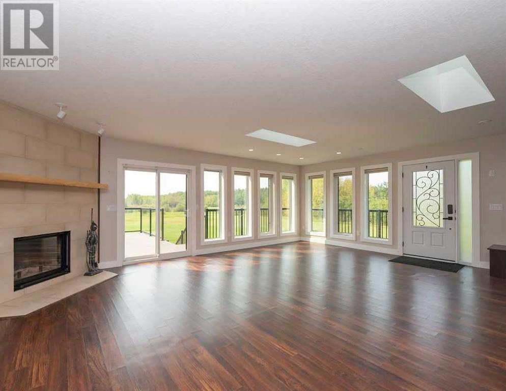 655059 Highway 813 Property Photo 6
