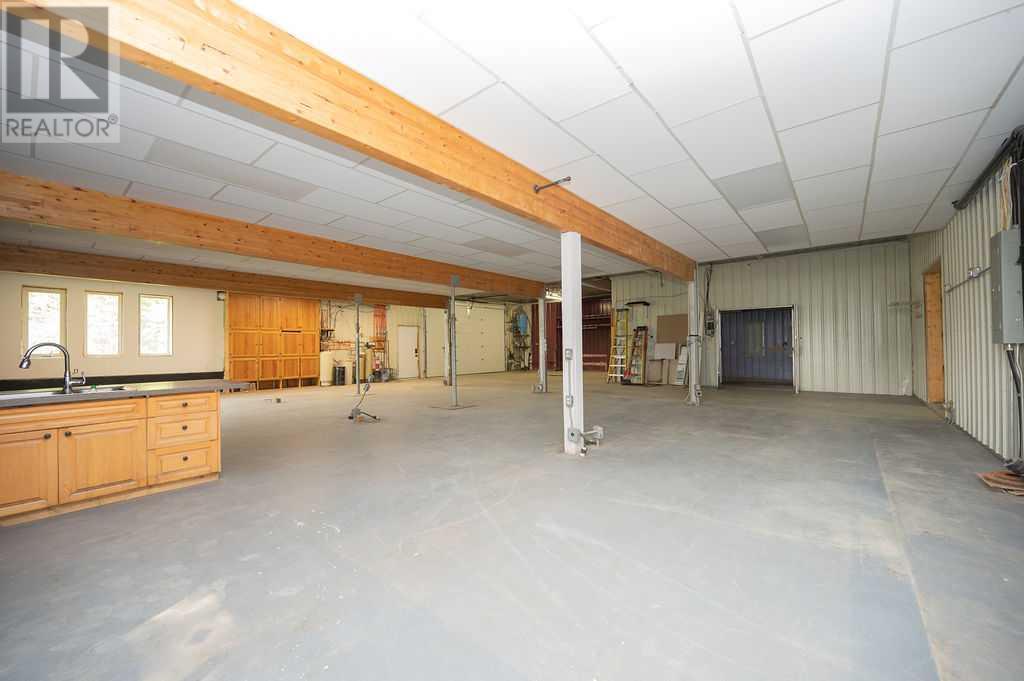 655059 Highway 813 Property Photo 22