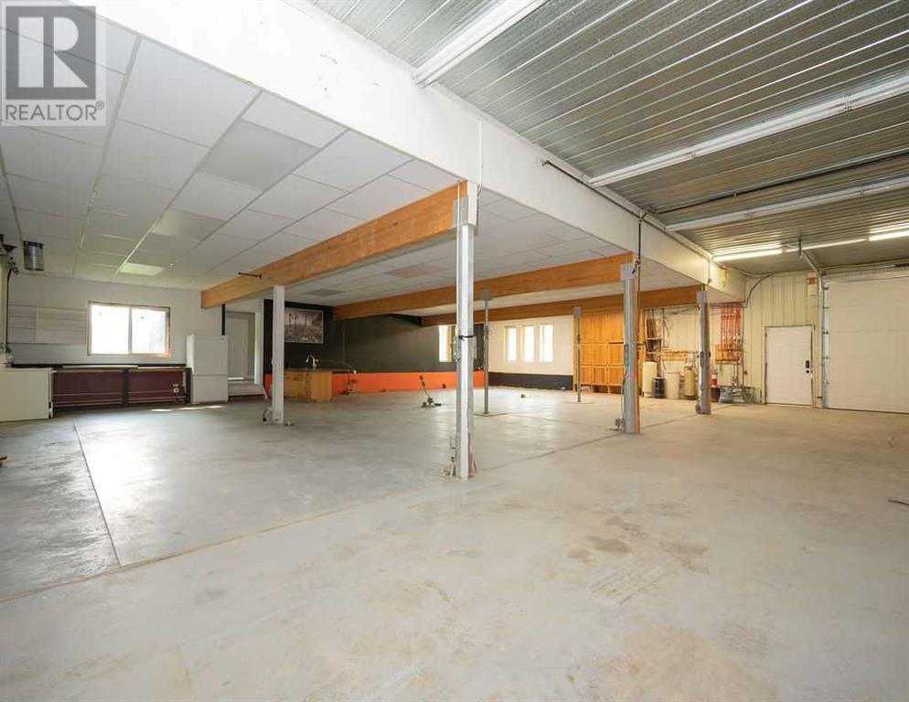 655059 Highway 813 Property Photo 24