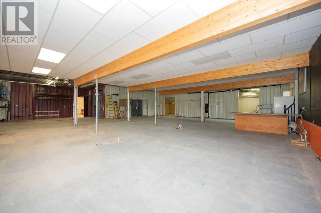 655059 Highway 813 Property Photo 25