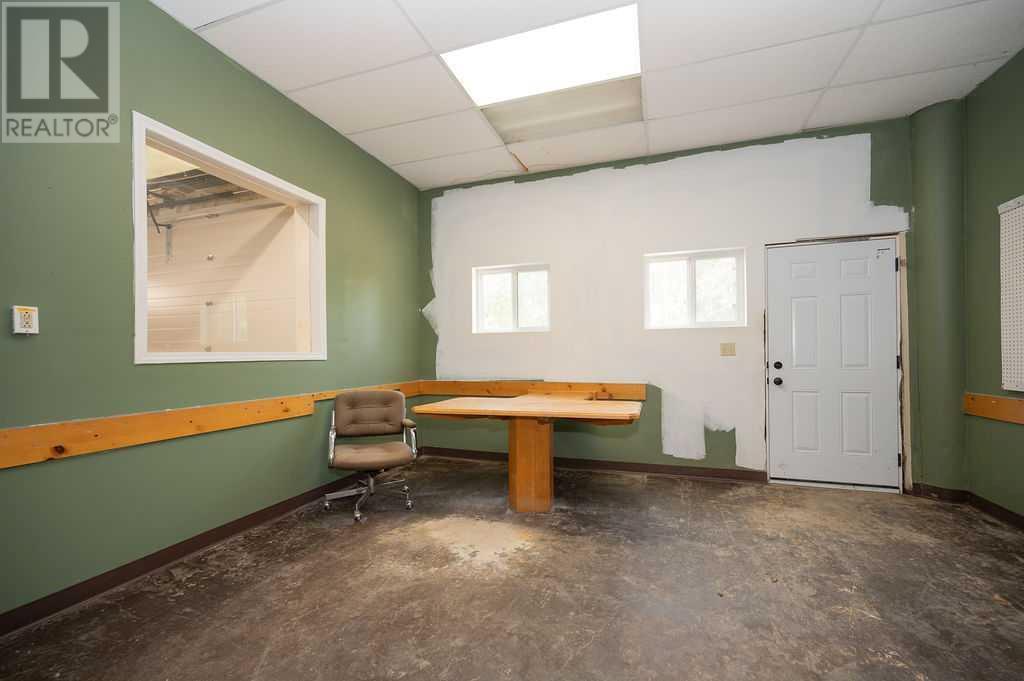 655059 Highway 813 Property Photo 29