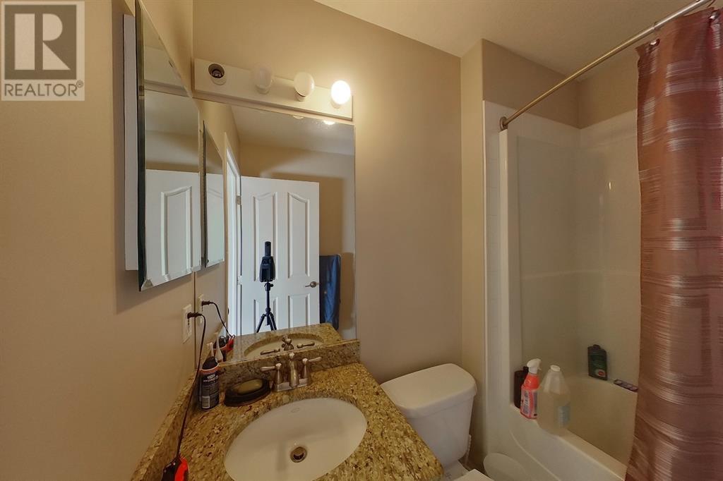 176 Diefenbaker Drive Property Photo 14