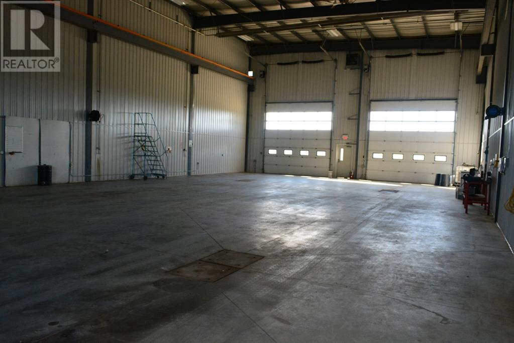 560 Sunrise Road Property Photo 2