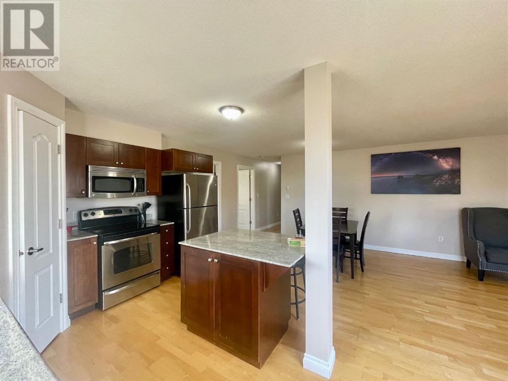 401, 5037 7 Avenue Property Photo 4