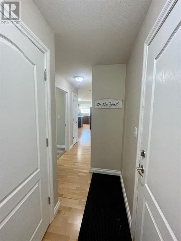 401, 5037 7 Avenue Property Photo 11