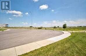 11124 15 Street Ne Property Photo 1