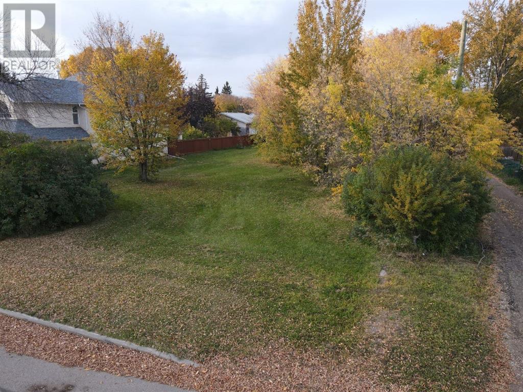 4816 56th Avenue Property Photo 2