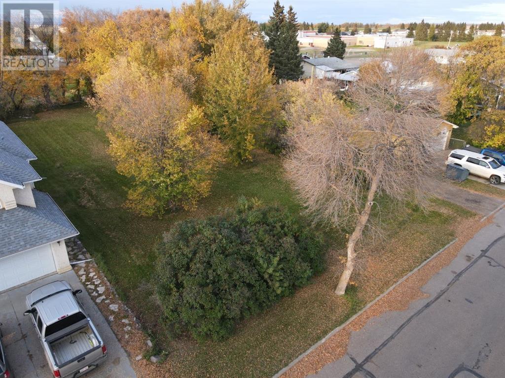 4816 56th Avenue Property Photo 4