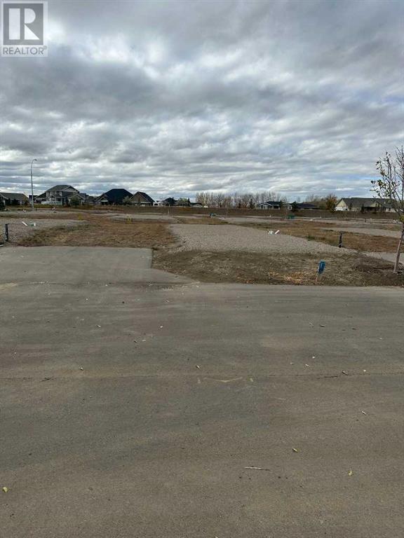 2016 Sunflower Crescent Property Photo 1