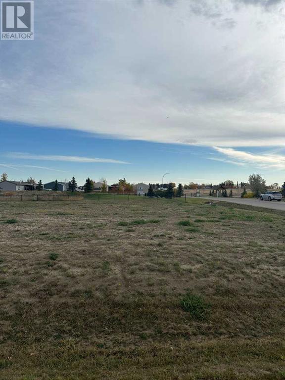 3027 12 Street Property Photo 2