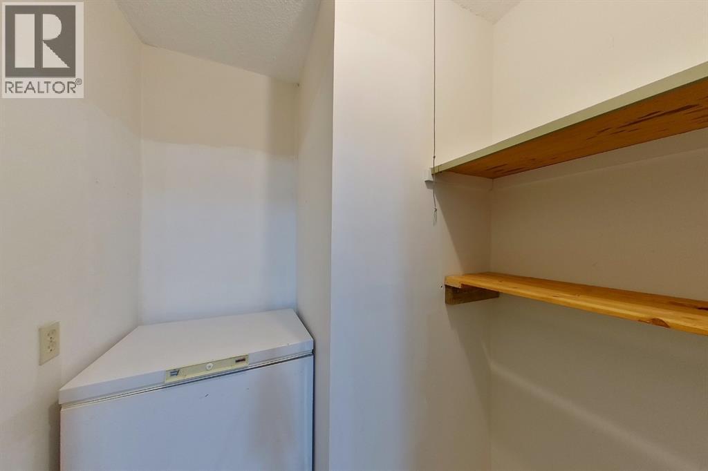 5611 9 Avenue Property Photo 7