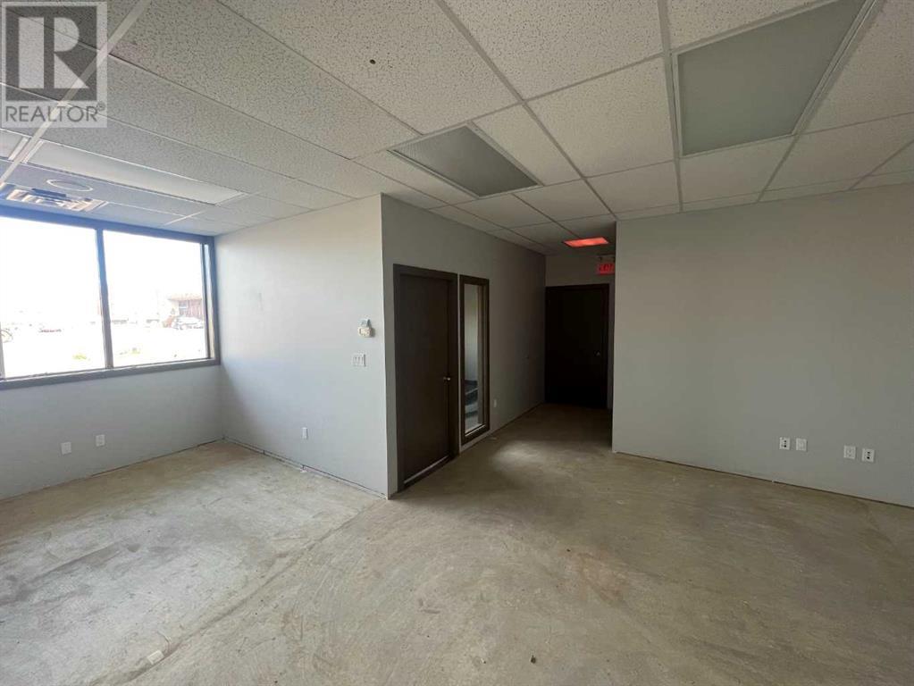 105 South Railway Property Photo 5