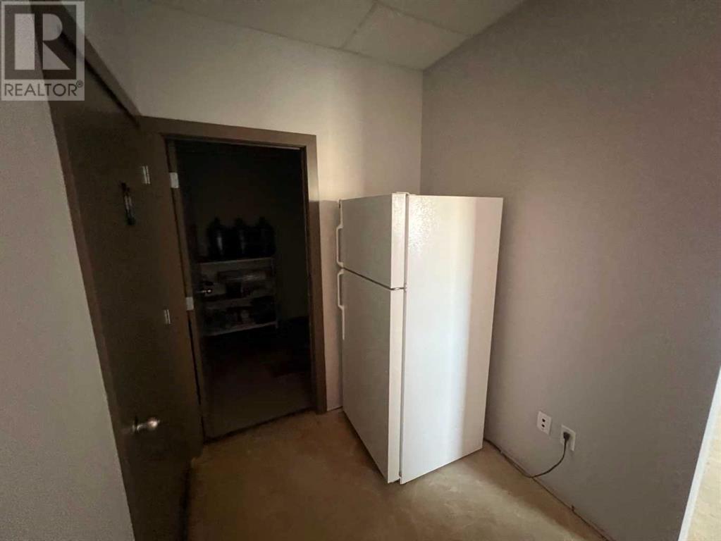 105 South Railway Property Photo 9
