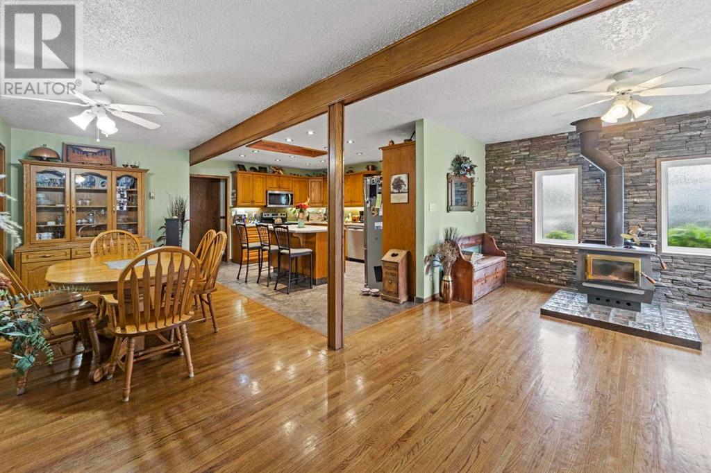 4914 46 Street Property Photo 14