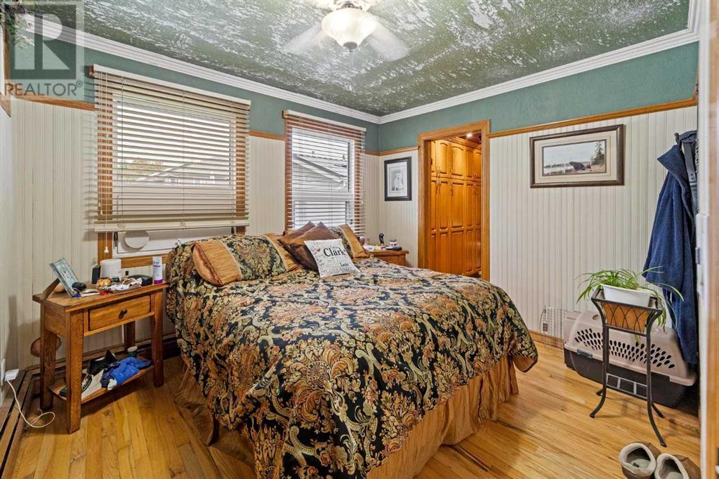 4914 46 Street Property Photo 26