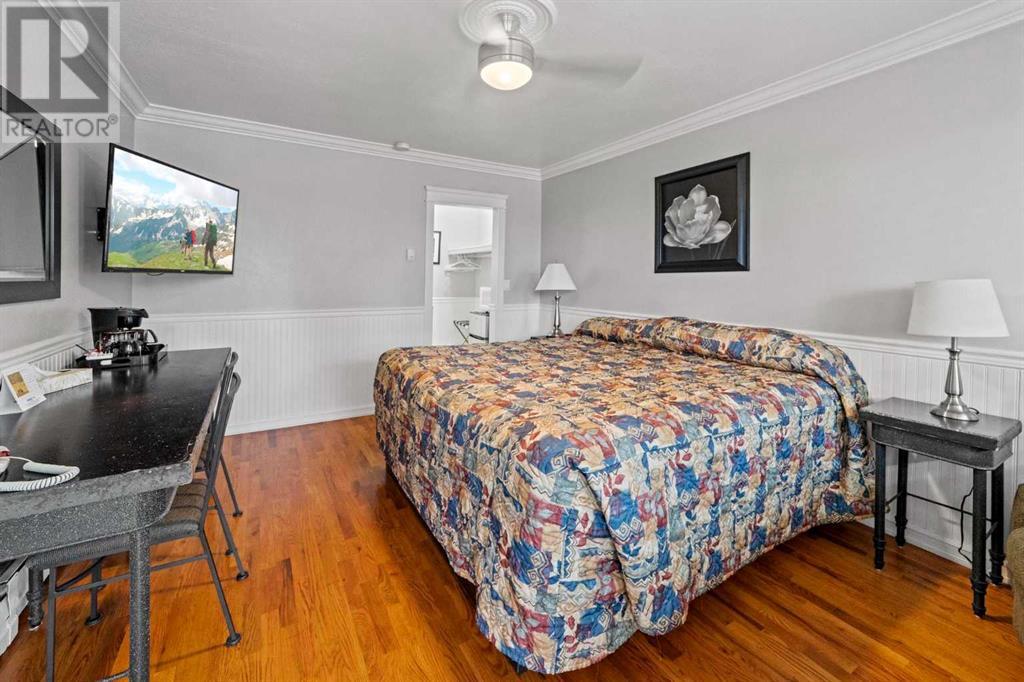 4914 46 Street Property Photo 36
