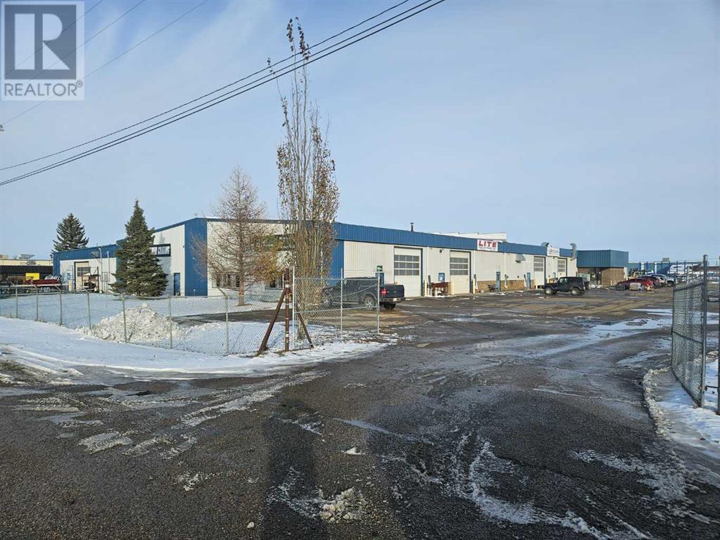 120, 8319 Chiles Industrial Ave. Property Photo 1