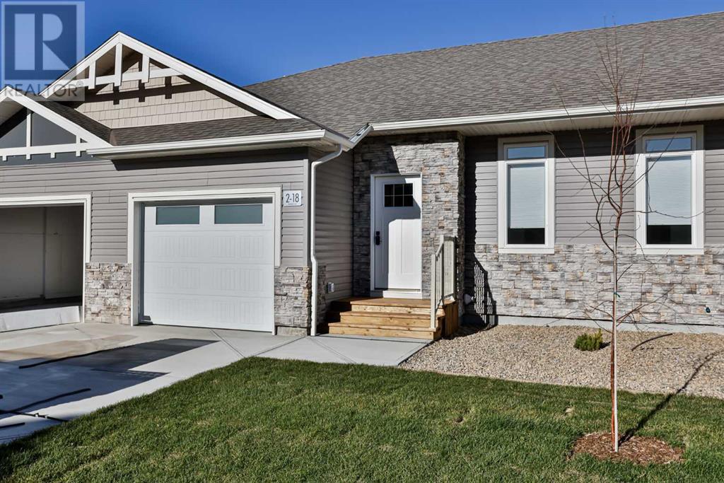 2, 18 Riverford Close W Property Photo 1