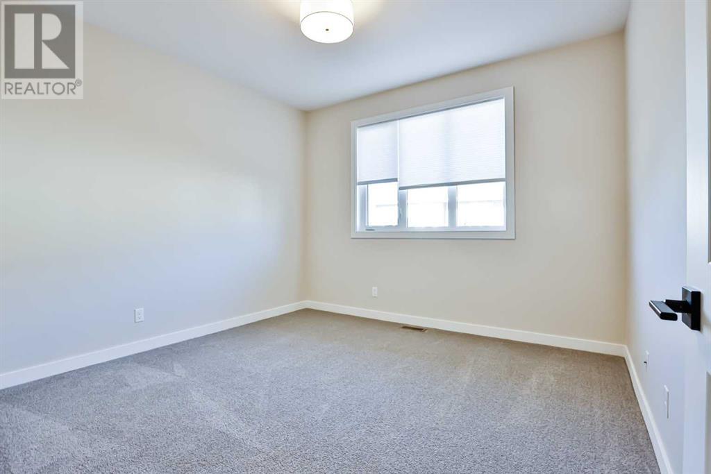 2, 18 Riverford Close W Property Photo 14