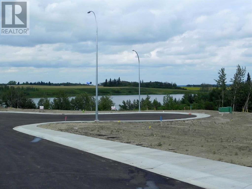 30 Henner's Place Property Photo 5