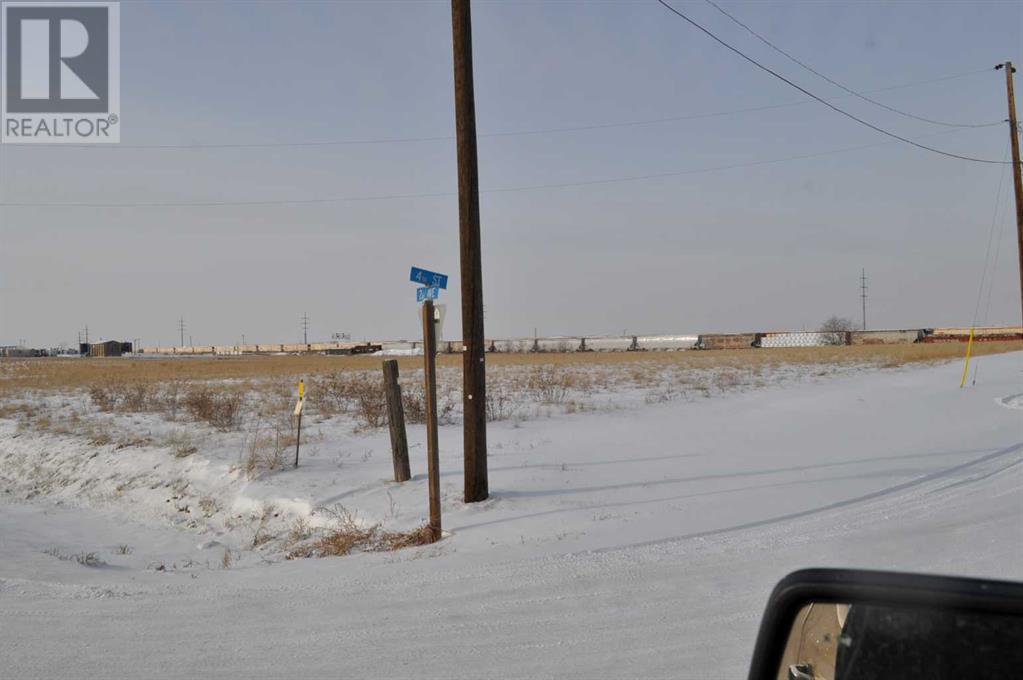 647 2 Avenue Property Photo 2