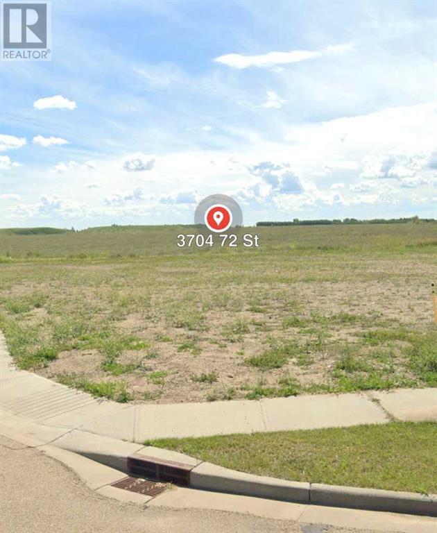 3704 72 St. Close Property Photo 1