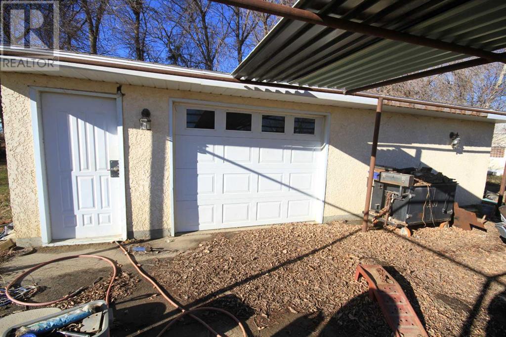 102004 Rr 161 Property Photo 14
