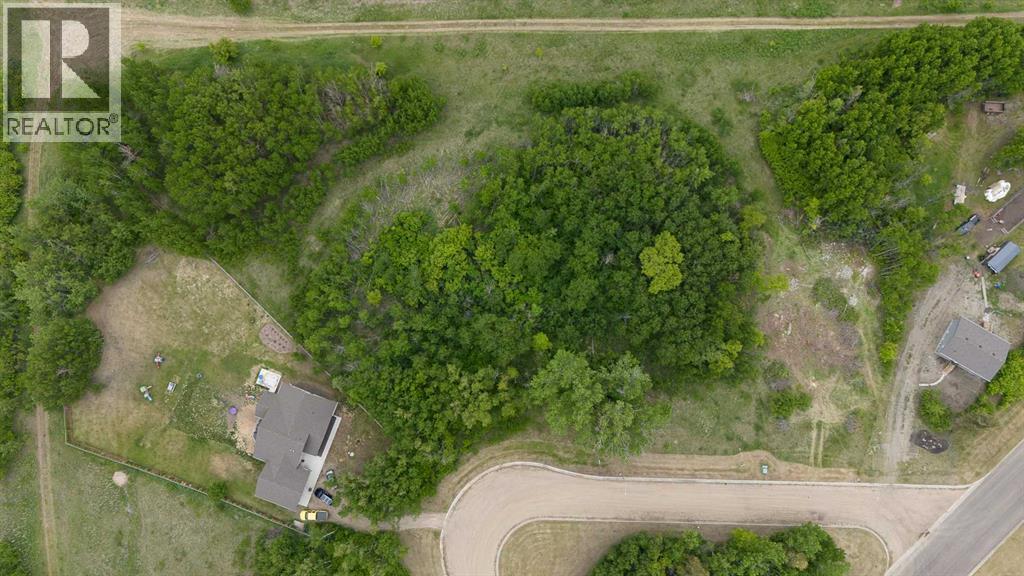 Lot 5 44 Avenue Close Property Photo 6